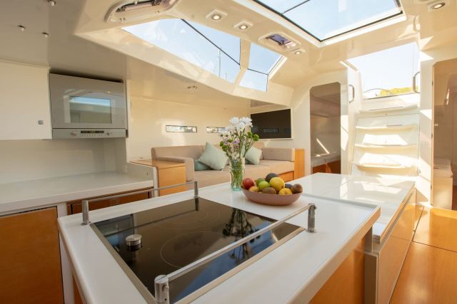 20 meter yacht mieten